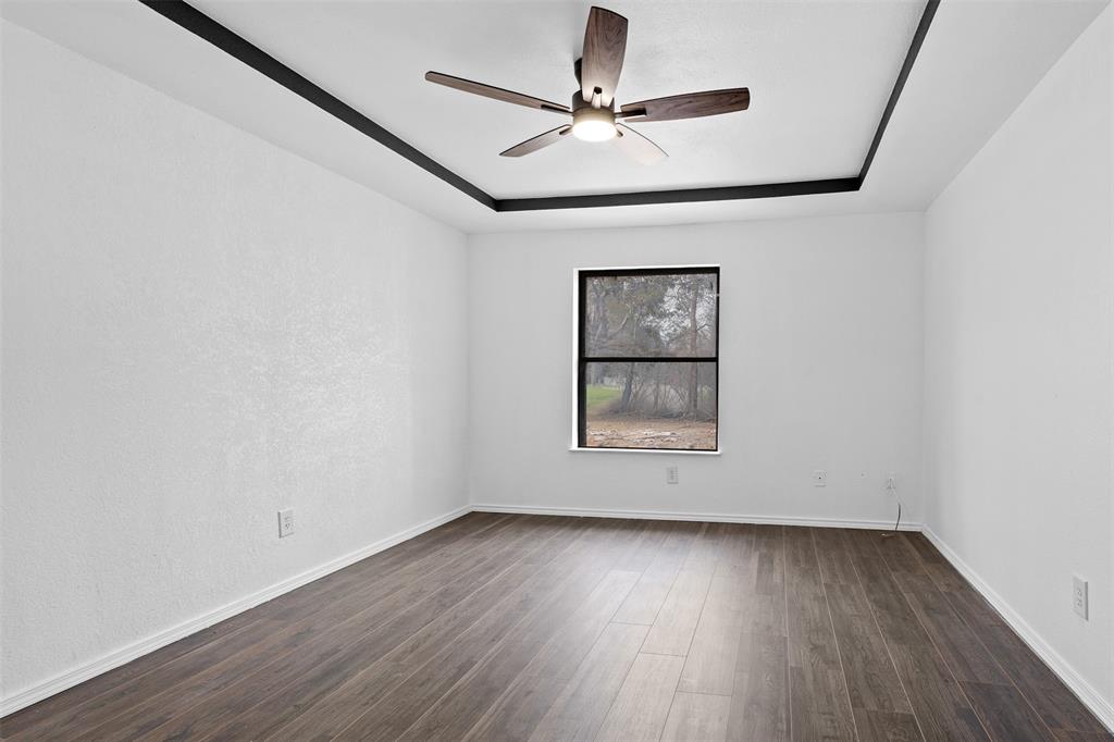 5349 Northridge Boulevard Property Photo 10