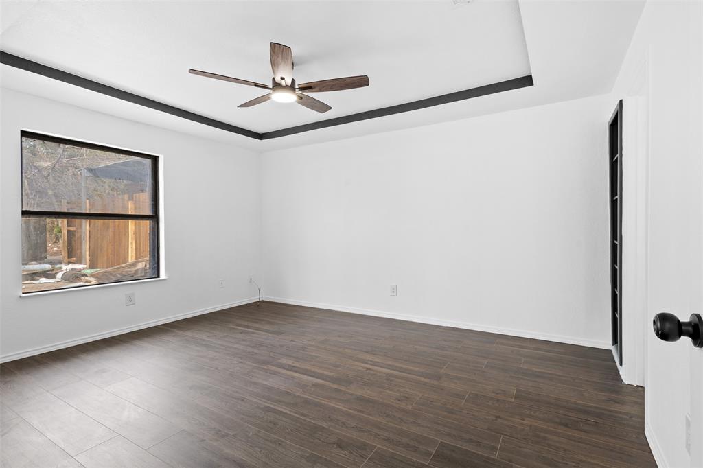5349 Northridge Boulevard Property Photo 13