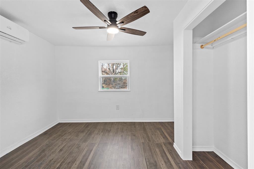 5349 Northridge Boulevard Property Photo 14