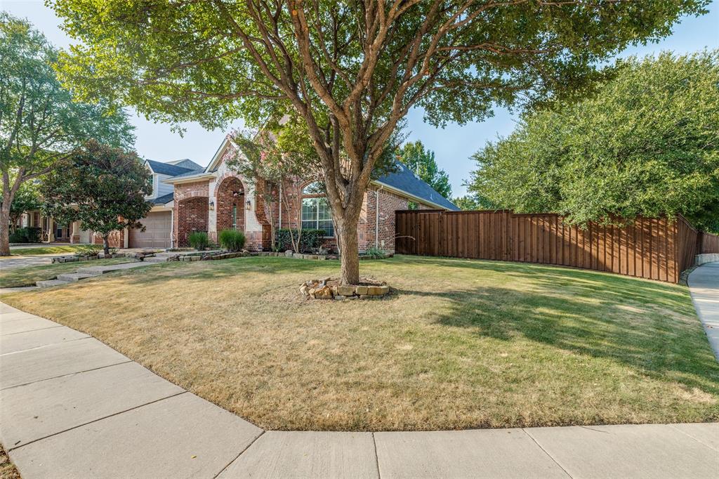 5203 Cree Drive Property Photo 5