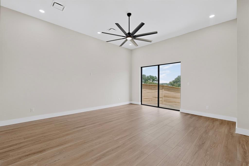 4601 Willow Court Property Photo 25