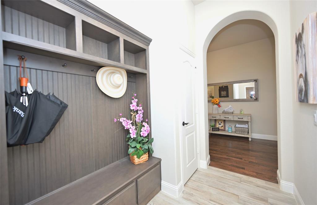 213 Oakcrest Drive Property Photo 20