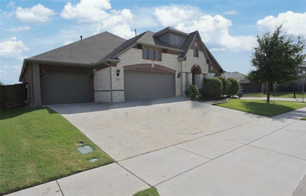 213 Oakcrest Drive Property Photo 37