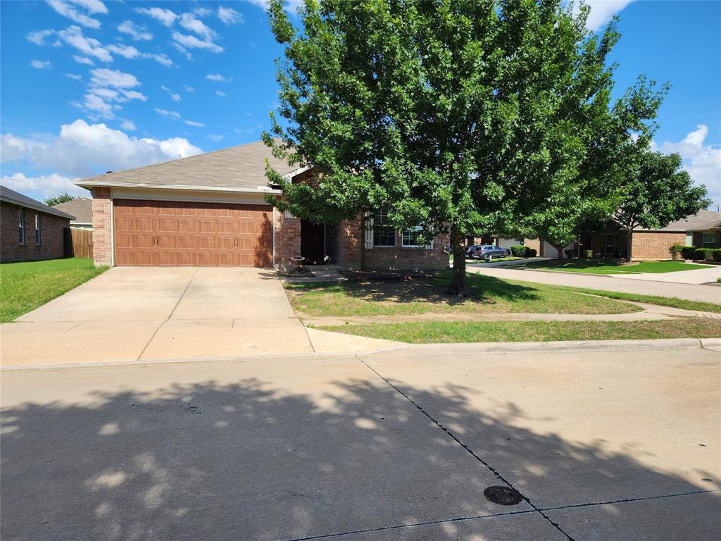 700 Swan Drive Property Photo 1