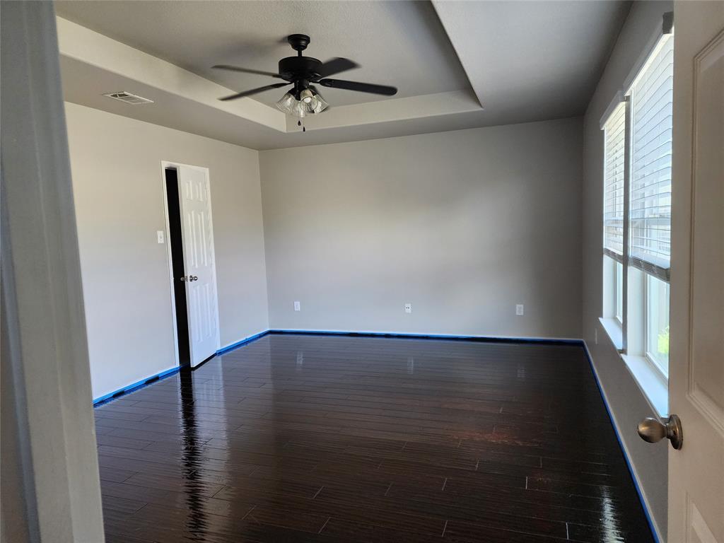 700 Swan Drive Property Photo 12