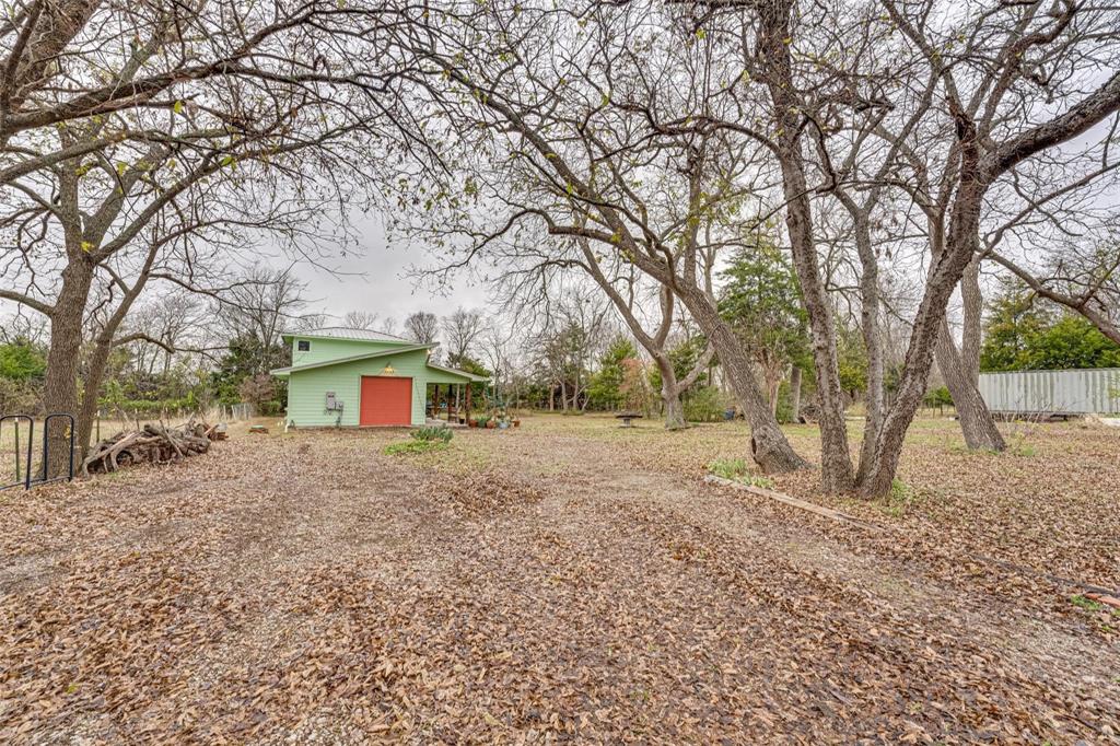 1002 S Main Street Property Photo 16