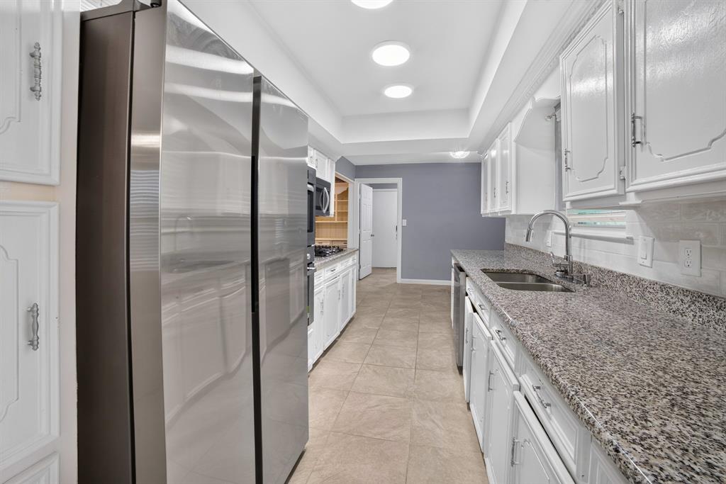 4730 Chilton Drive Property Photo 4