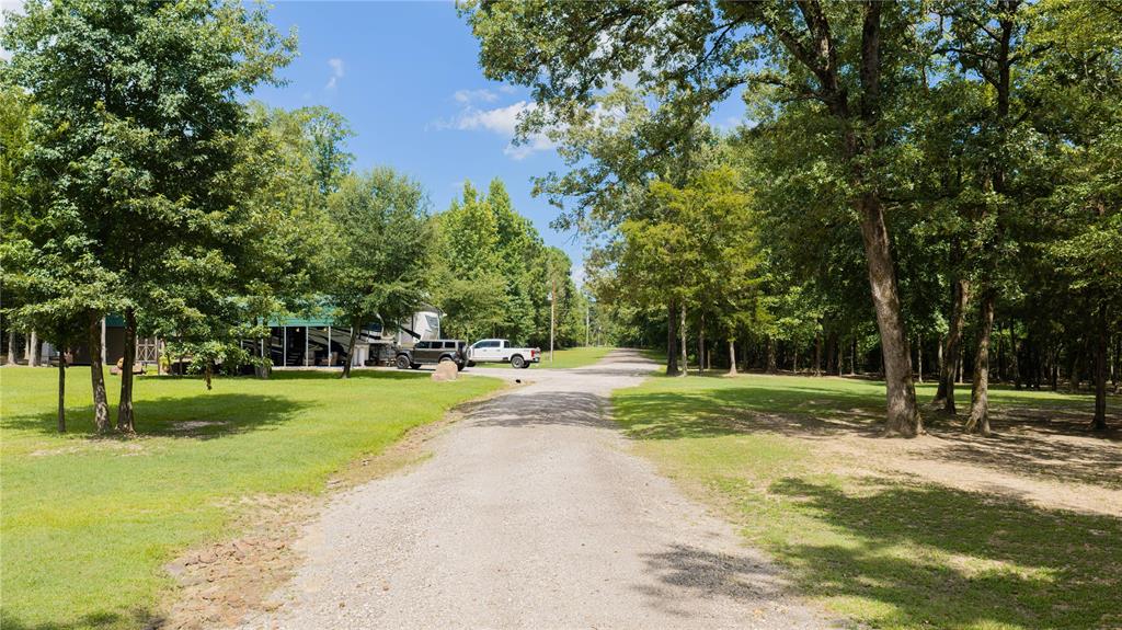 18 Cr 2337 Property Photo 10