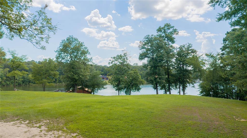 18 Cr 2337 Property Photo 17