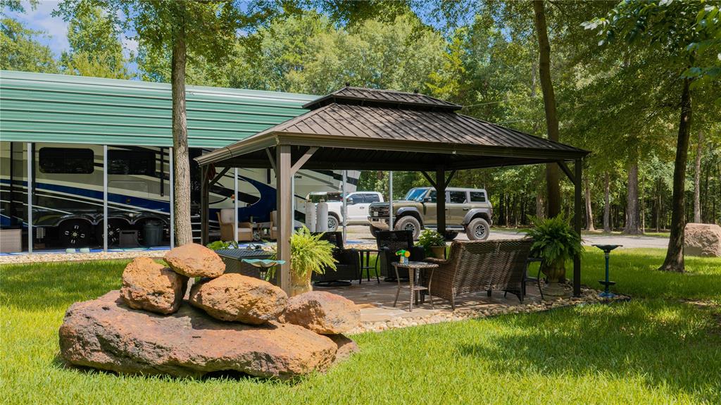 18 Cr 2337 Property Photo 19