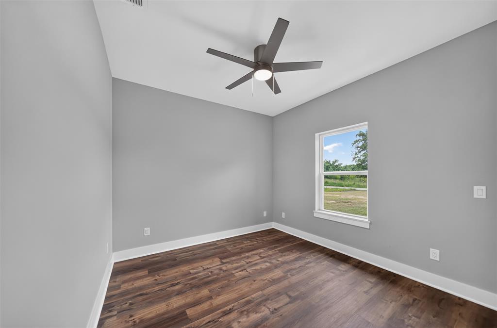 391 County Road 1610 Property Photo 13