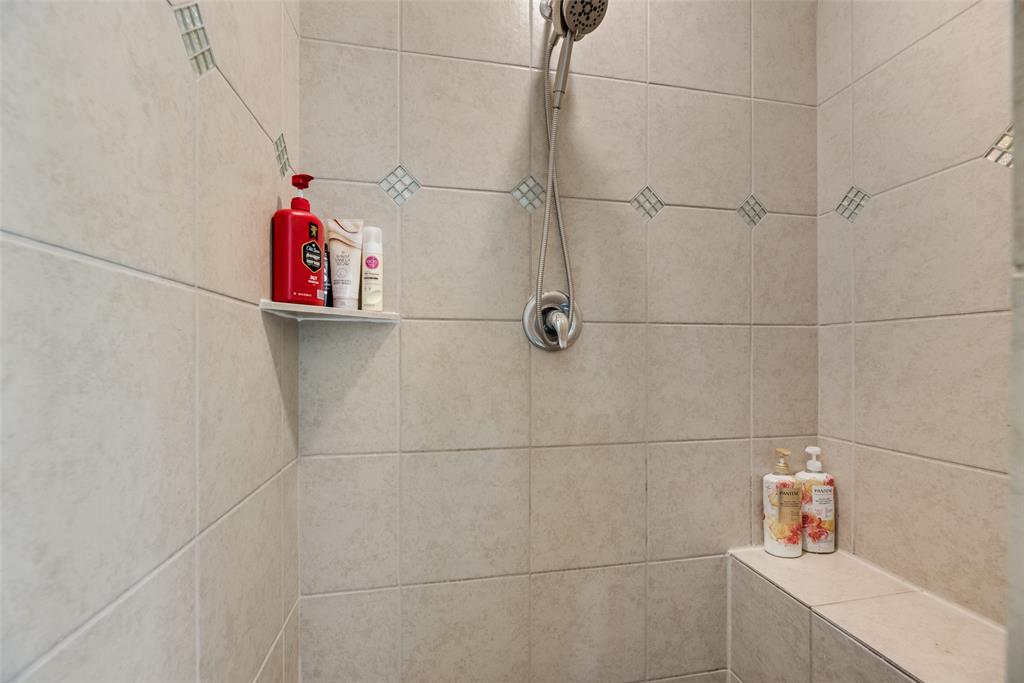 7622 W Shore Drive Property Photo 18