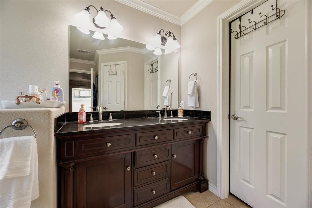 7622 W Shore Drive Property Photo 20