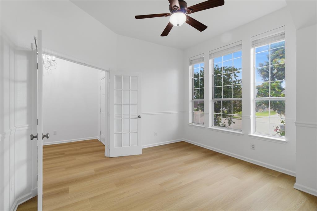 6803 Hillwood Drive Property Photo 3