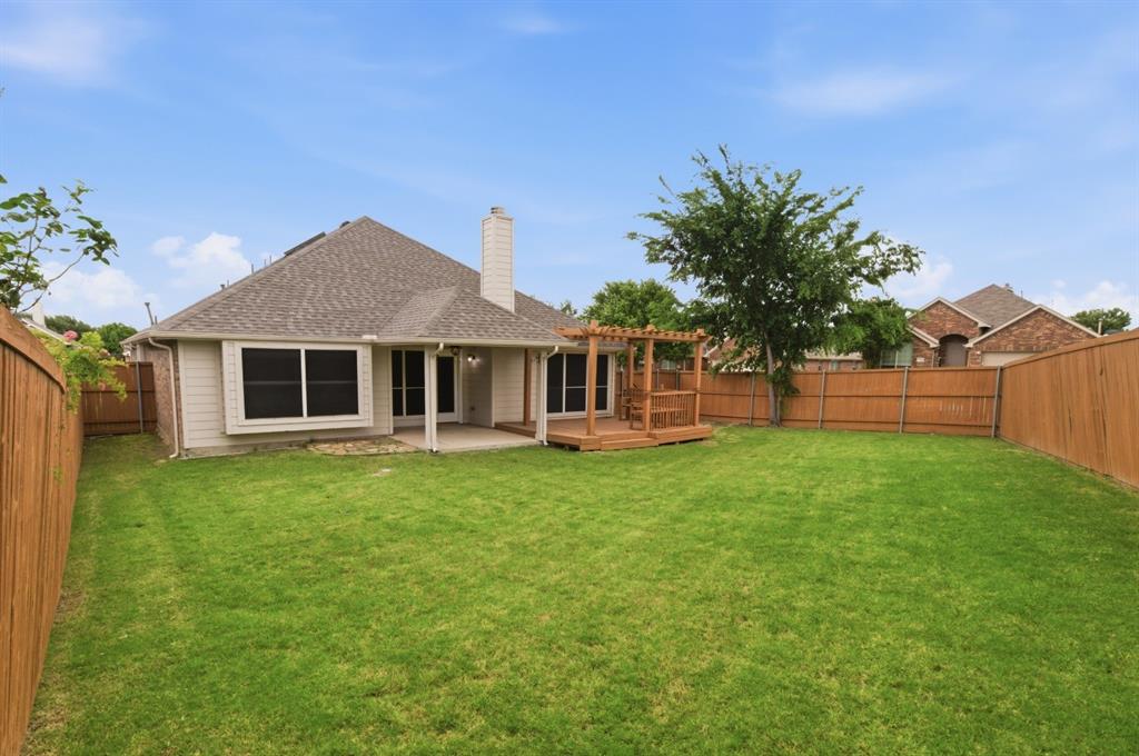 6803 Hillwood Drive Property Photo 19