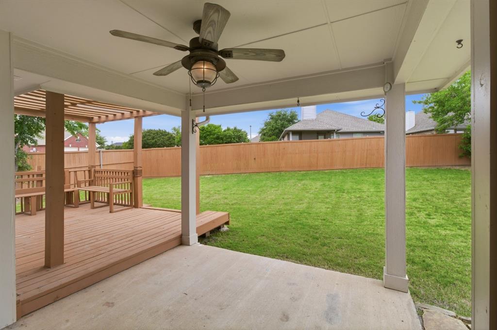 6803 Hillwood Drive Property Photo 20
