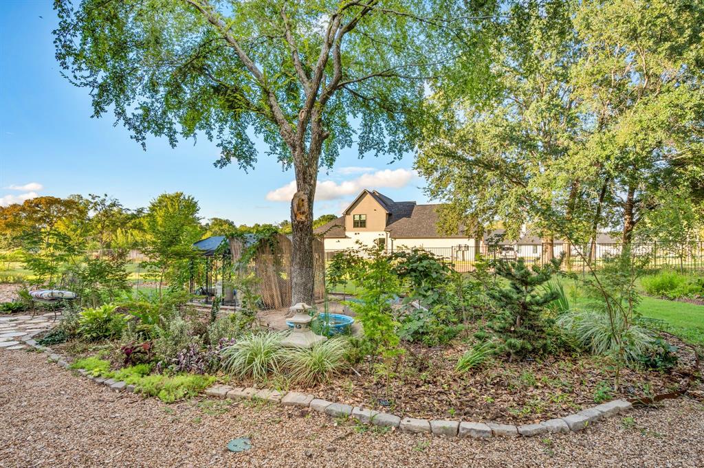 1518 Shoreline Drive Property Photo 33
