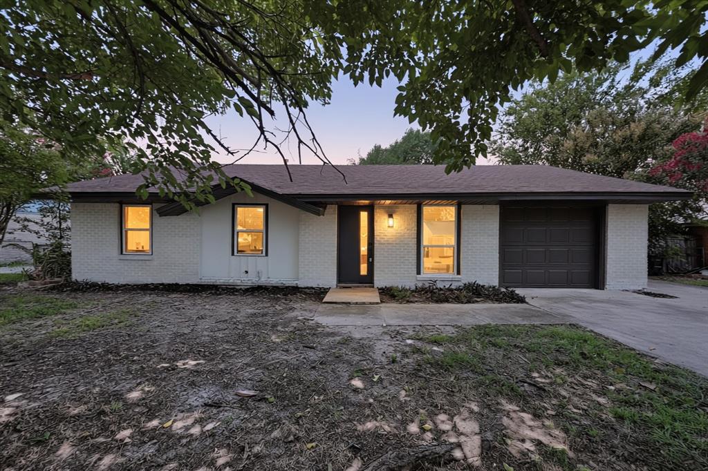 3716 Clotell Drive Property Photo 2