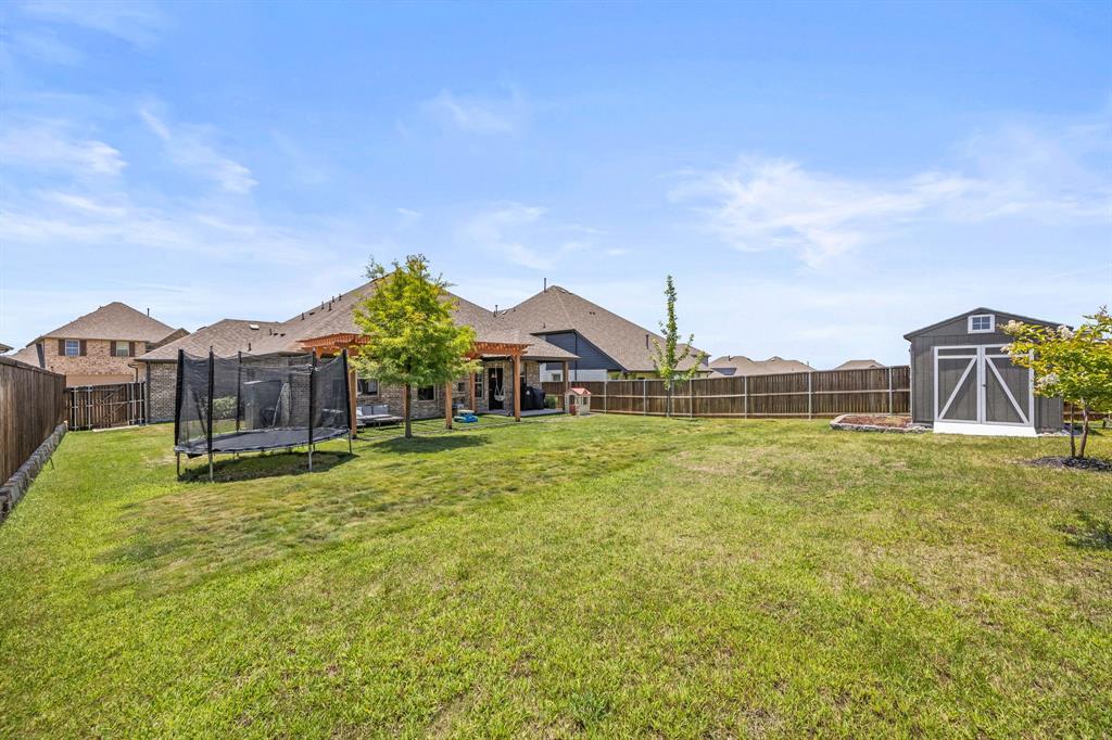 210 Highedge Drive Property Photo 26