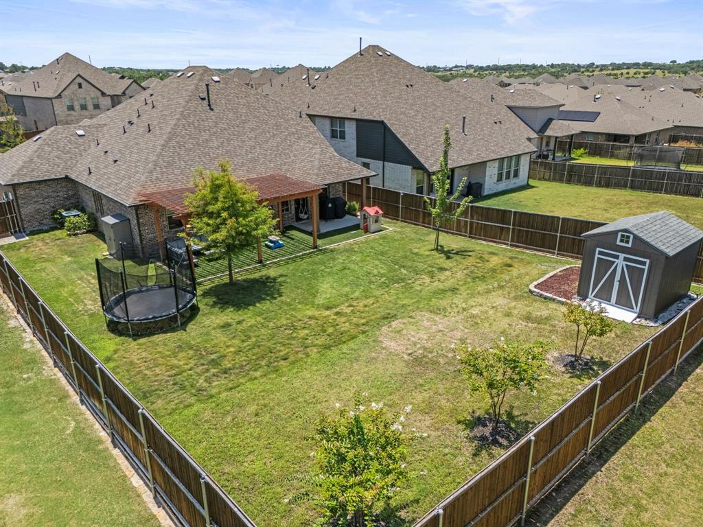 210 Highedge Drive Property Photo 27