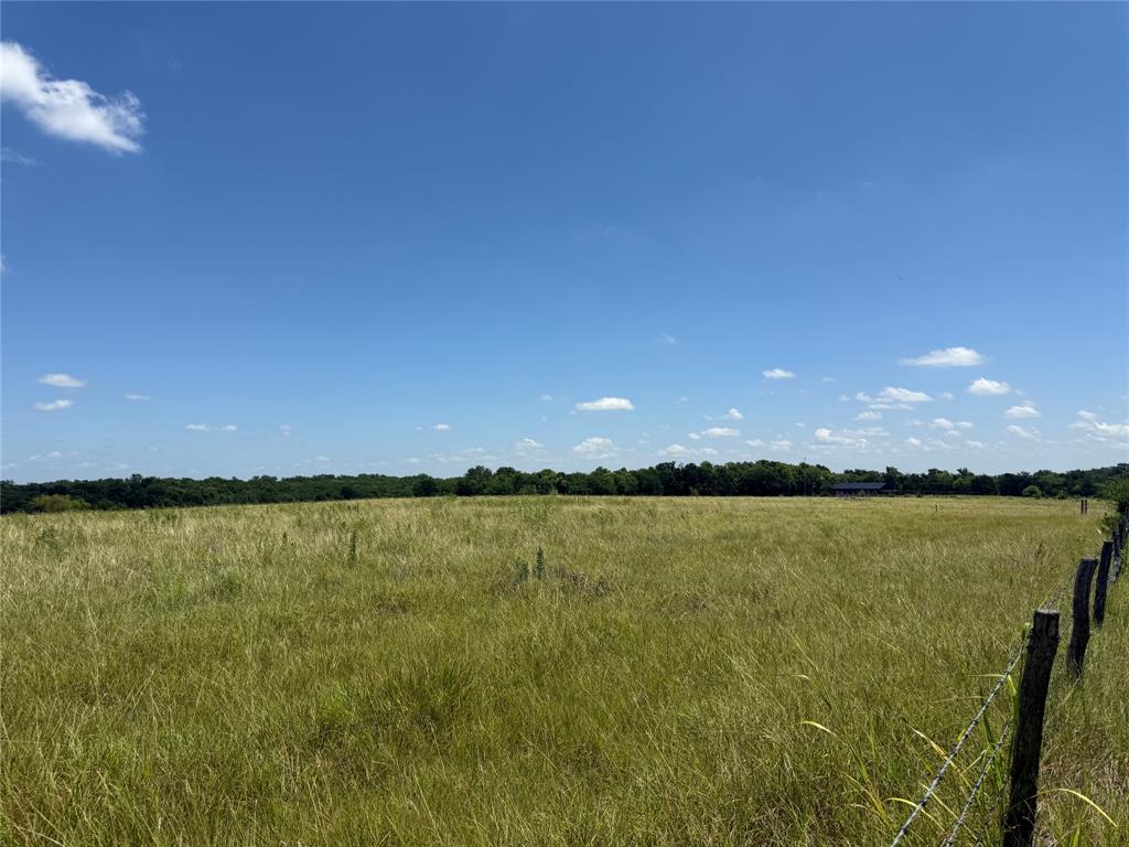 01 Cr 3550 Property Photo 3