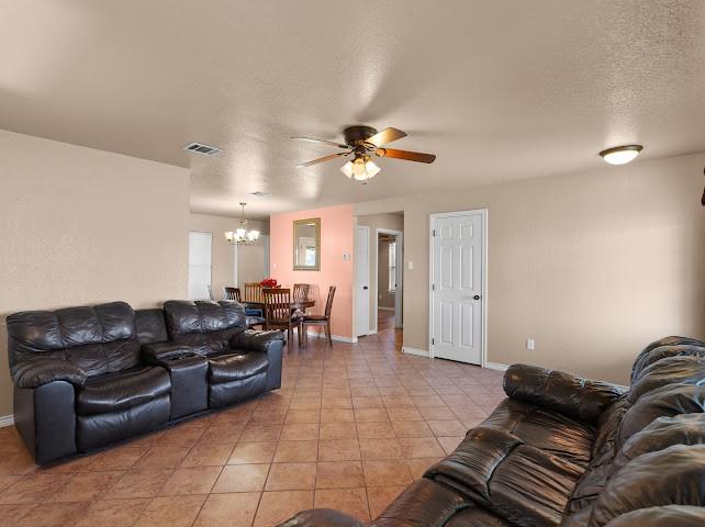 792 County Road 4213 Property Photo 7