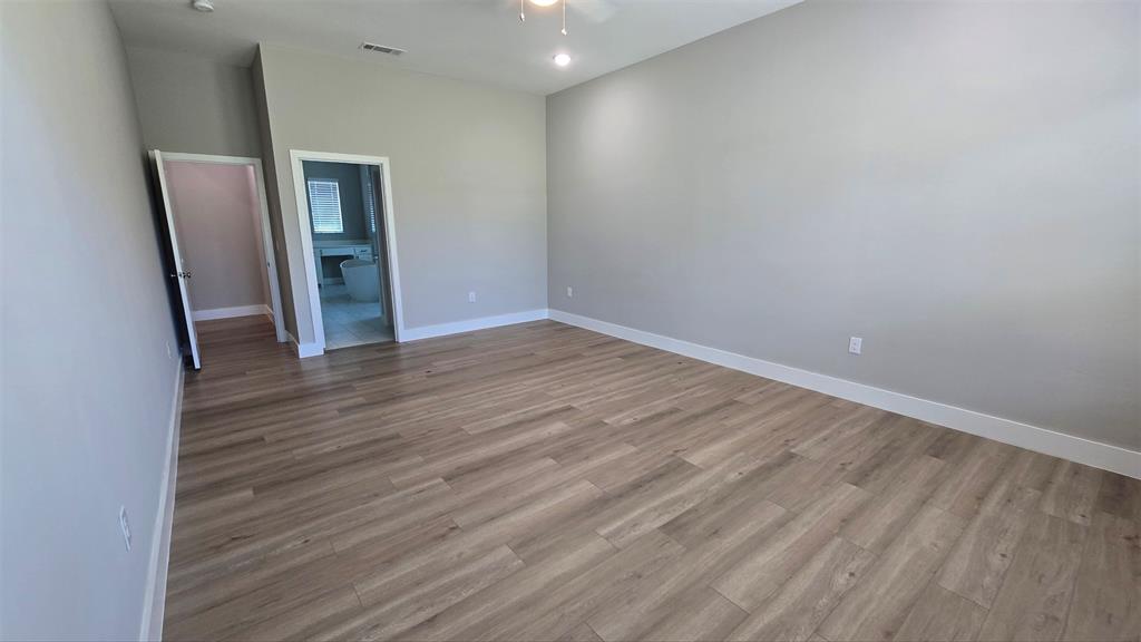 2750 Eastridge Boulevard Property Photo 12