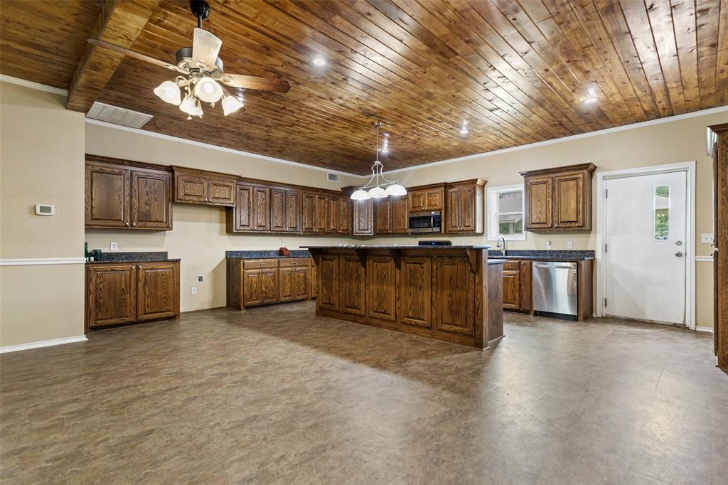 672 County Road 4960 Property Photo 7