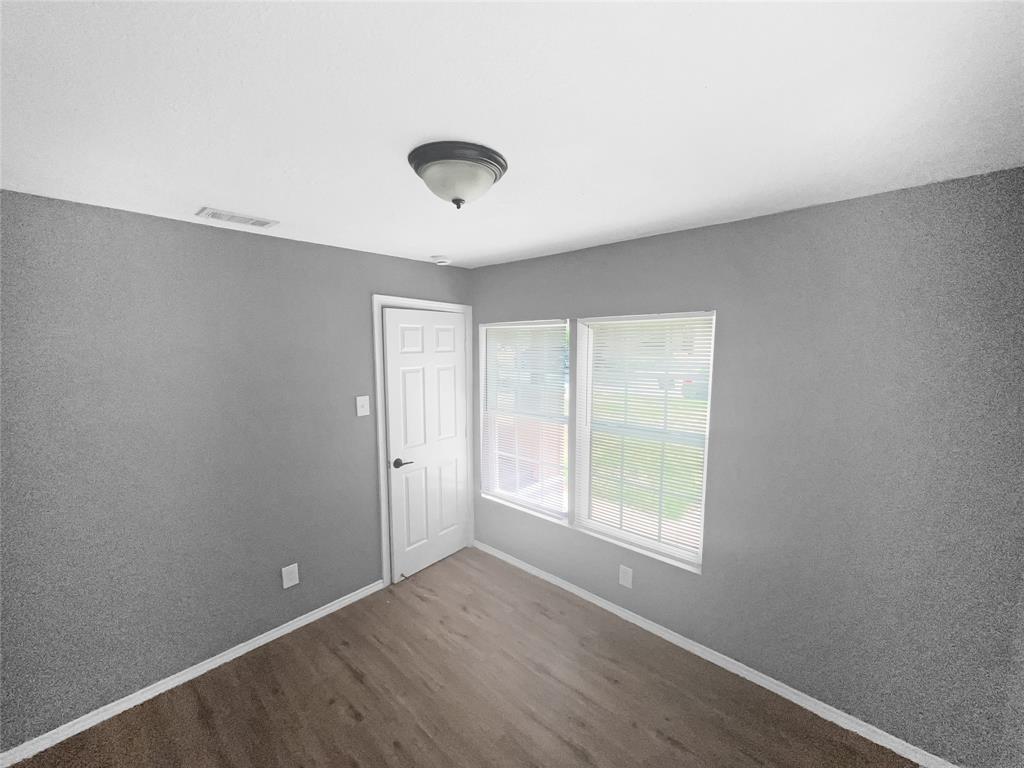 3116 6th Avenue Property Photo 9