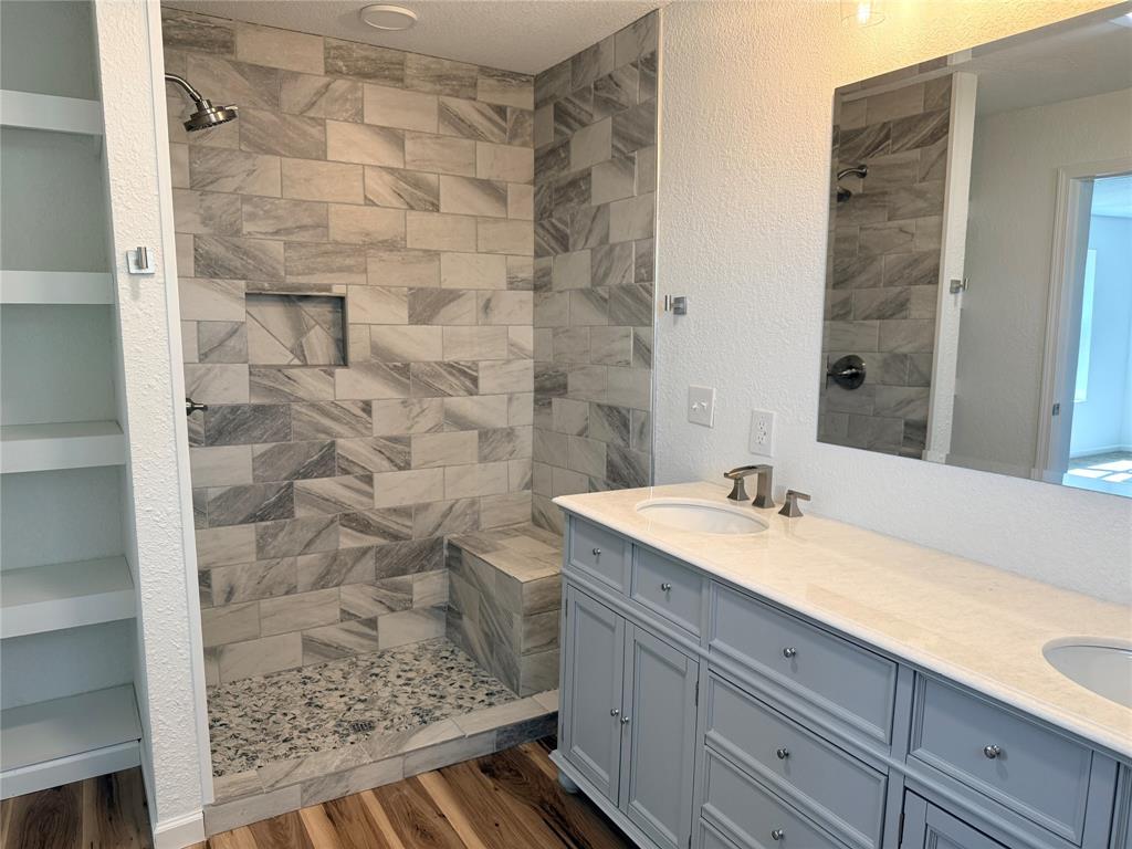 424 W Santa Fe Avenue Property Photo 21