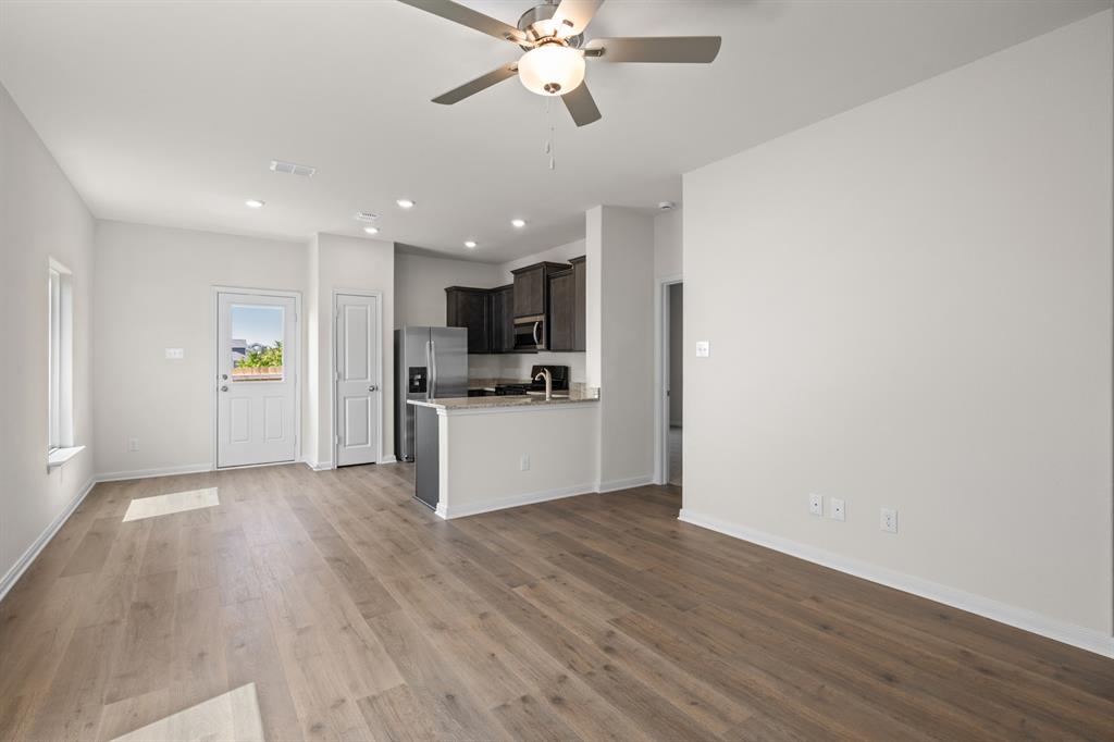 8313 White Wolf Trail Property Photo 4
