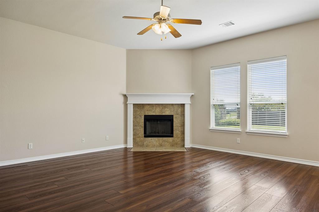 4201 Garden Path Lane Property Photo 21