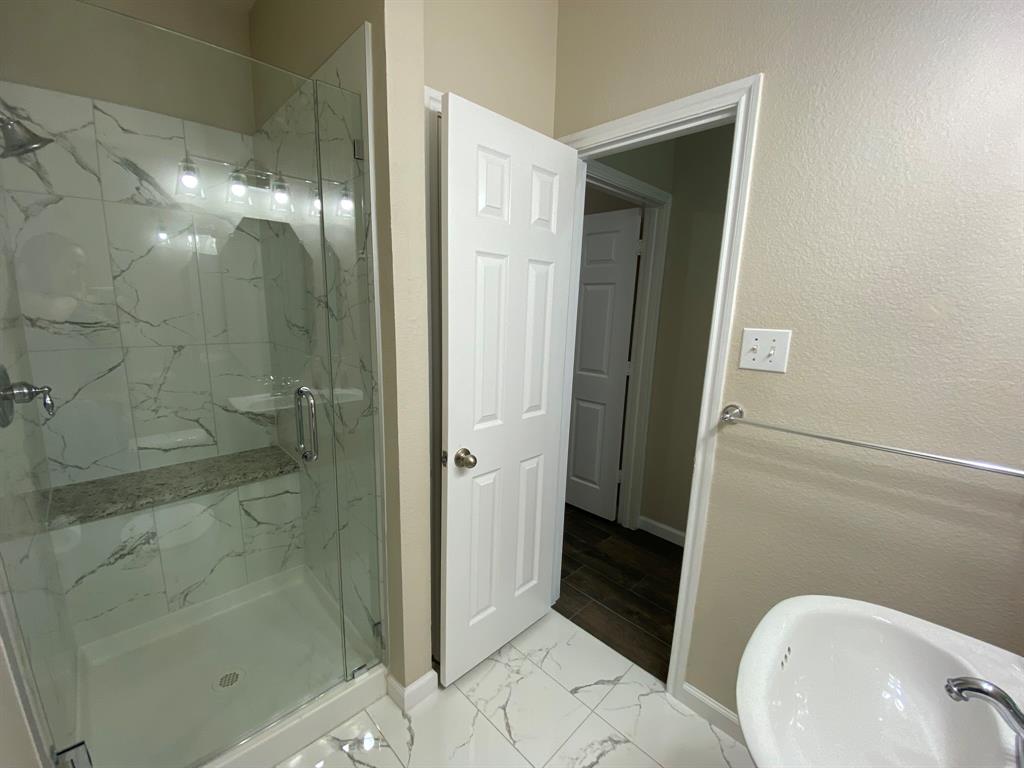 5668 Imperial Meadow Drive Property Photo 25