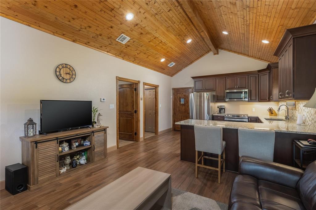 210 Spring Branch Trail Property Photo 6