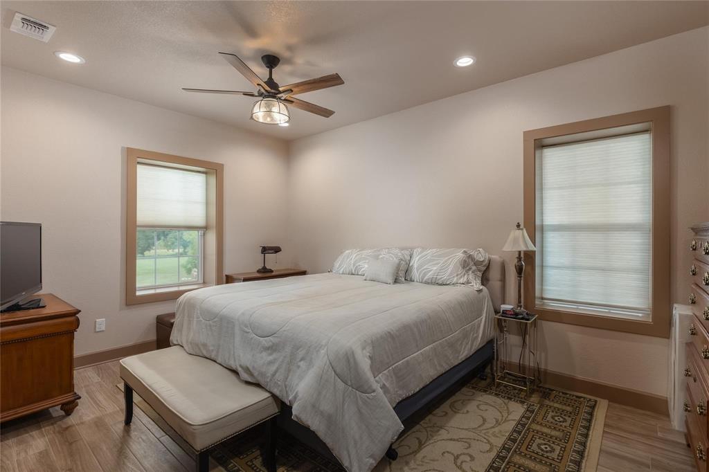 210 Spring Branch Trail Property Photo 12