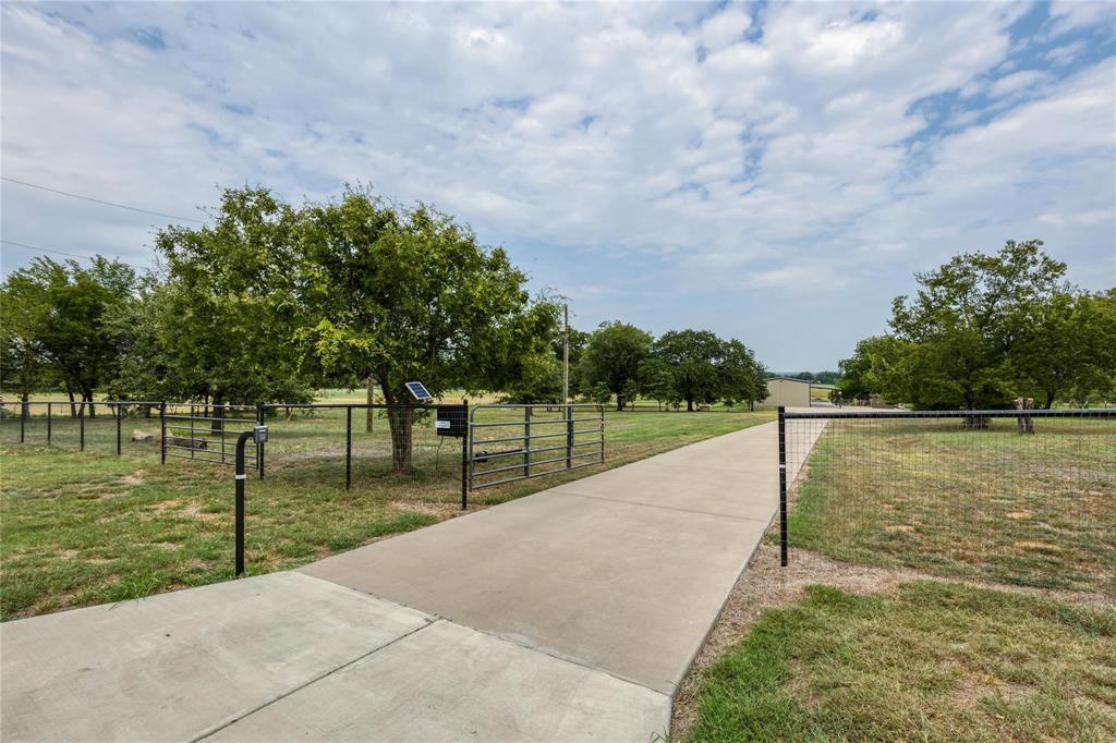210 Spring Branch Trail Property Photo 28