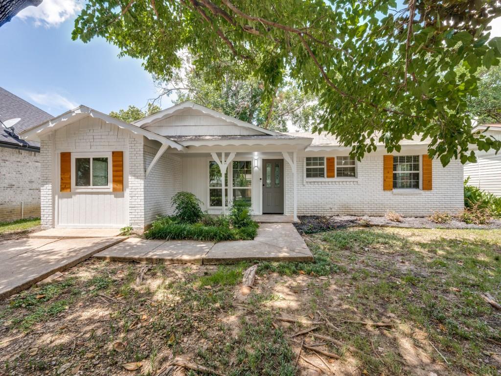 2915 Hollandale Lane Property Photo 1