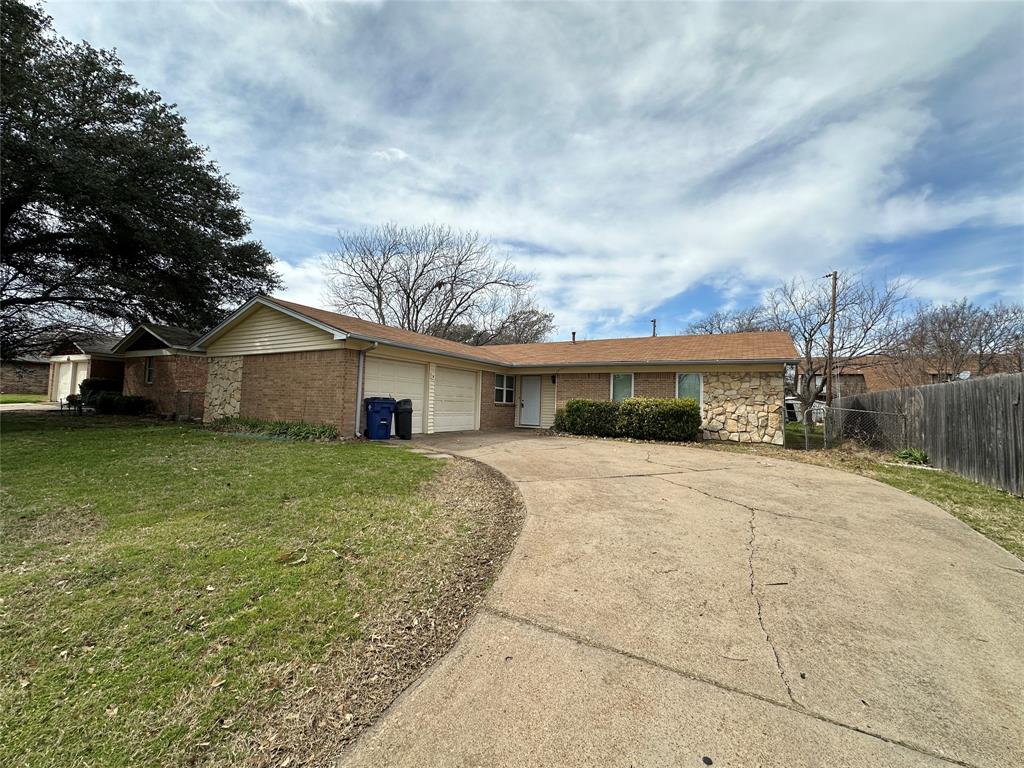309 Murphy Road Property Photo 1