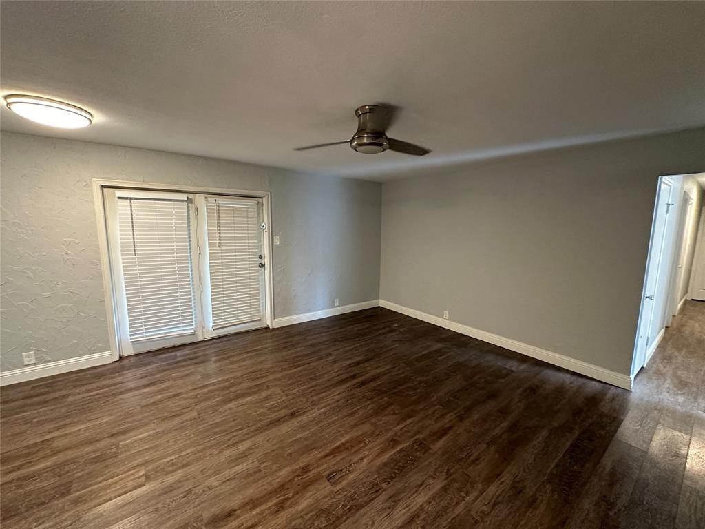 309 Murphy Road Property Photo 2