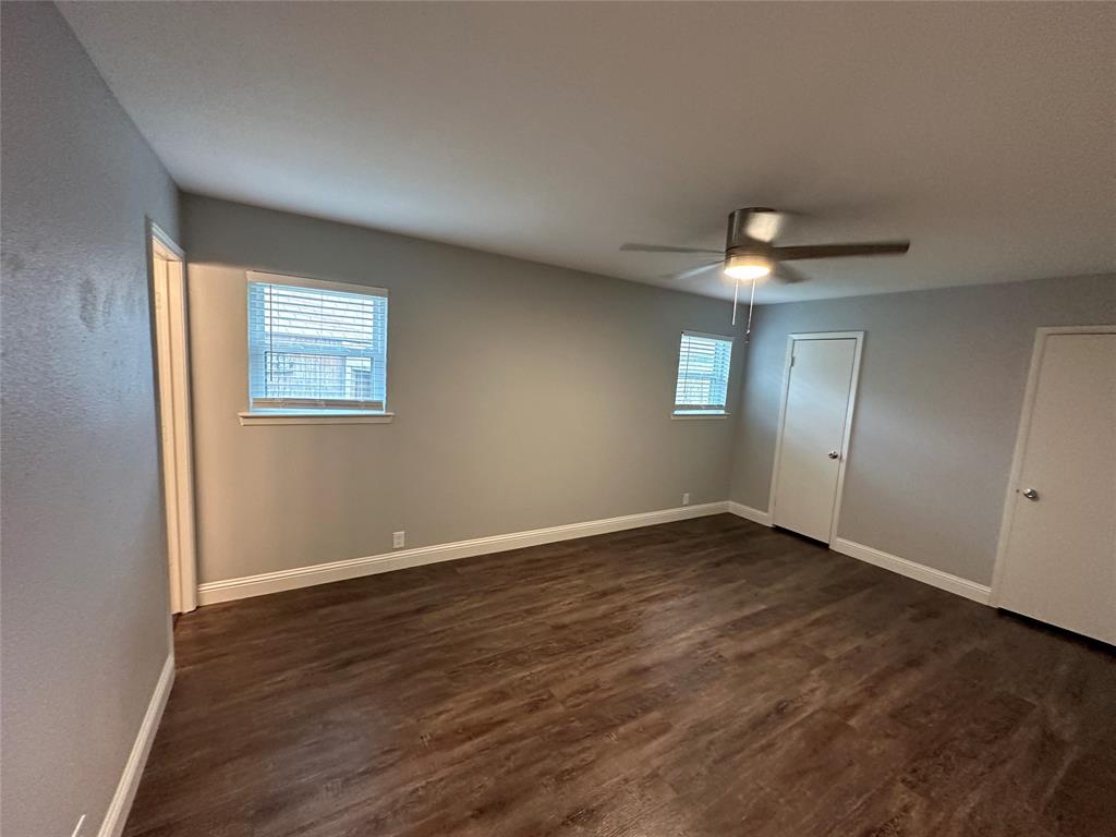 309 Murphy Road Property Photo 4