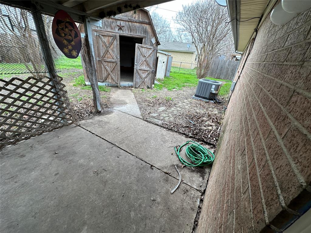 309 Murphy Road Property Photo 14