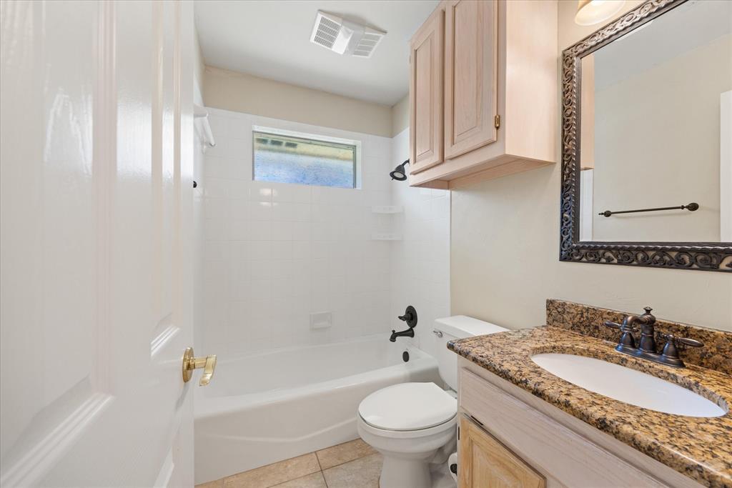 8724 Bellechase Road Property Photo 19