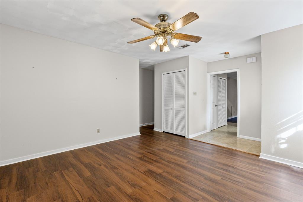 5213 Hilltop Drive Property Photo 6