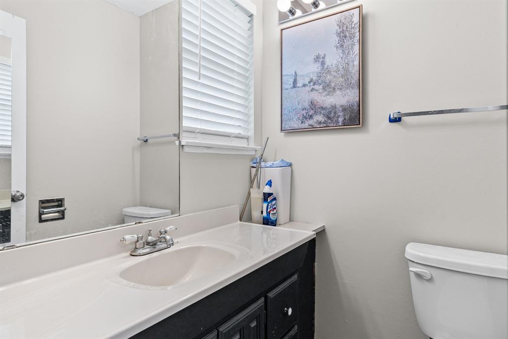 5213 Hilltop Drive Property Photo 18