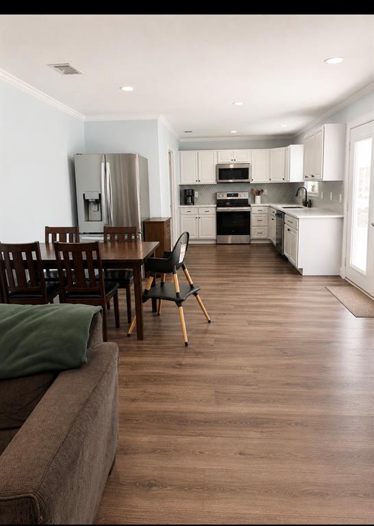 2600 Aspen Property Photo 2