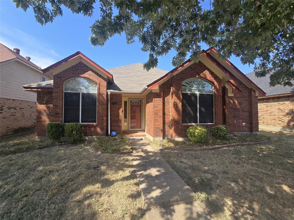 1545 Tuley Street Property Photo 1