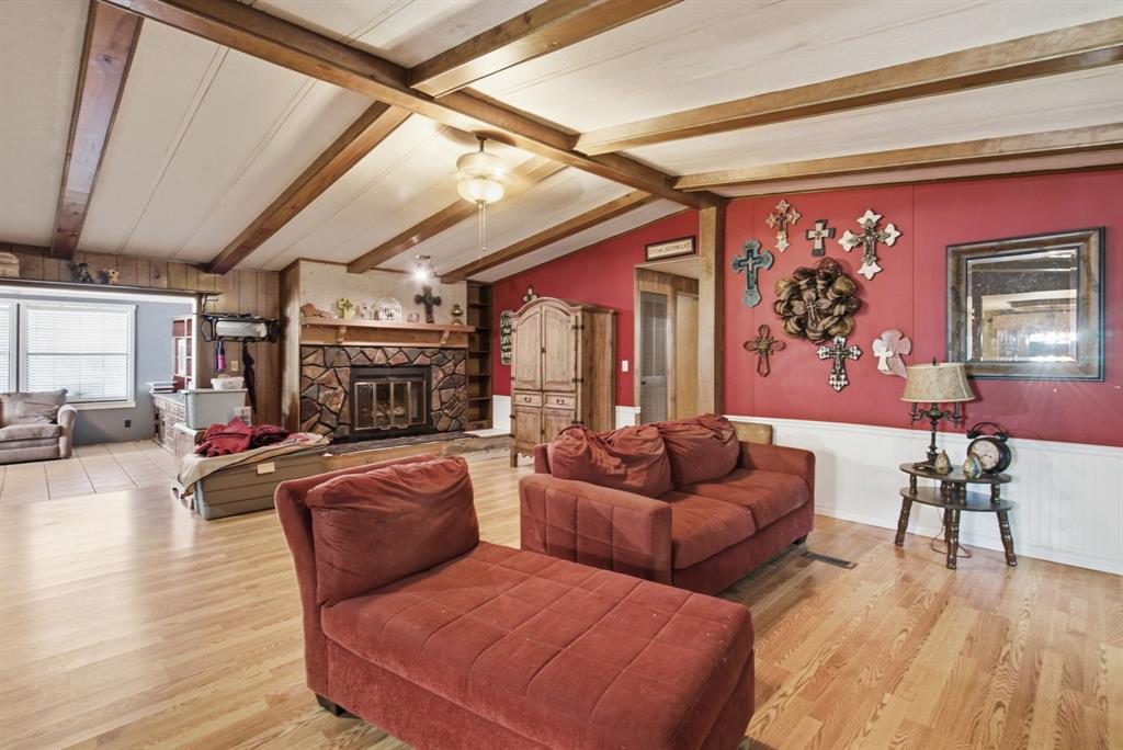 816 W Ayers Avenue Property Photo 4