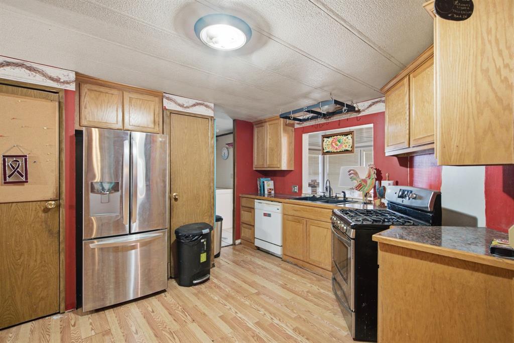 816 W Ayers Avenue Property Photo 11