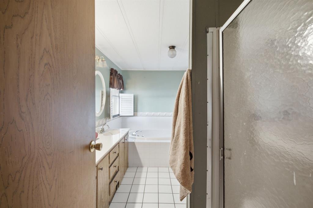 816 W Ayers Avenue Property Photo 18
