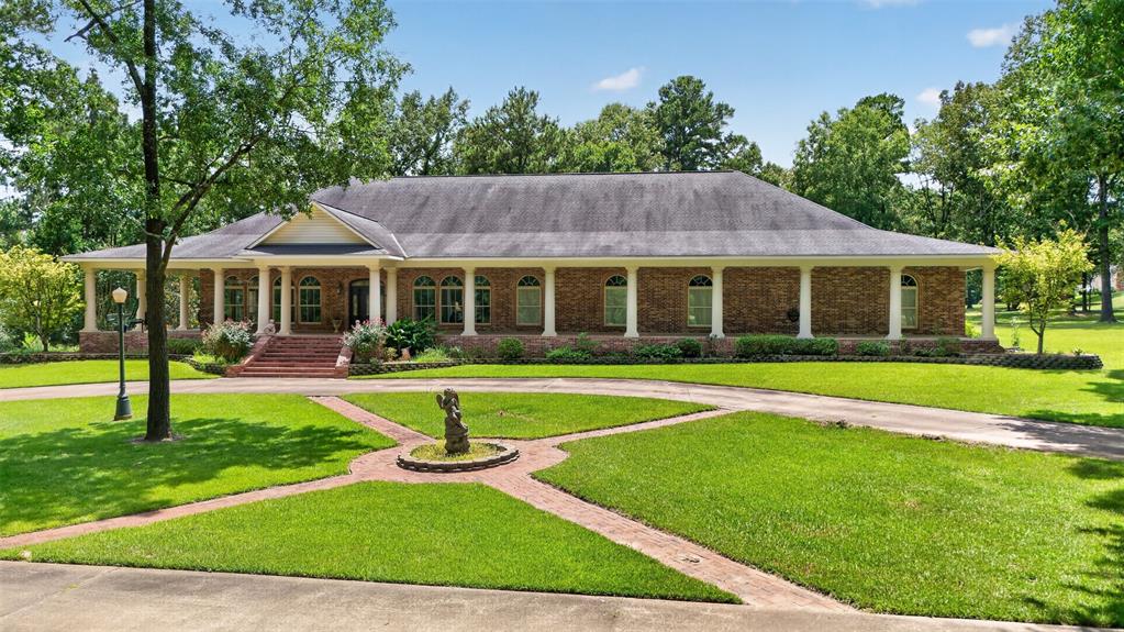 3669 Fountainbleau Road Property Photo 1